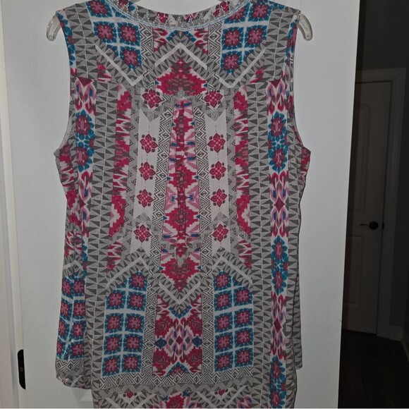 Tribal Beaded Neckline Boho Sleeveless Blouse - Picture 3 of 12